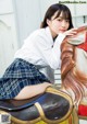 Miyu Kishi 岸みゆ, Young Jump 2020 No.52 (ヤングジャンプ 2020年52号) P7 No.076c20 Image No. 1